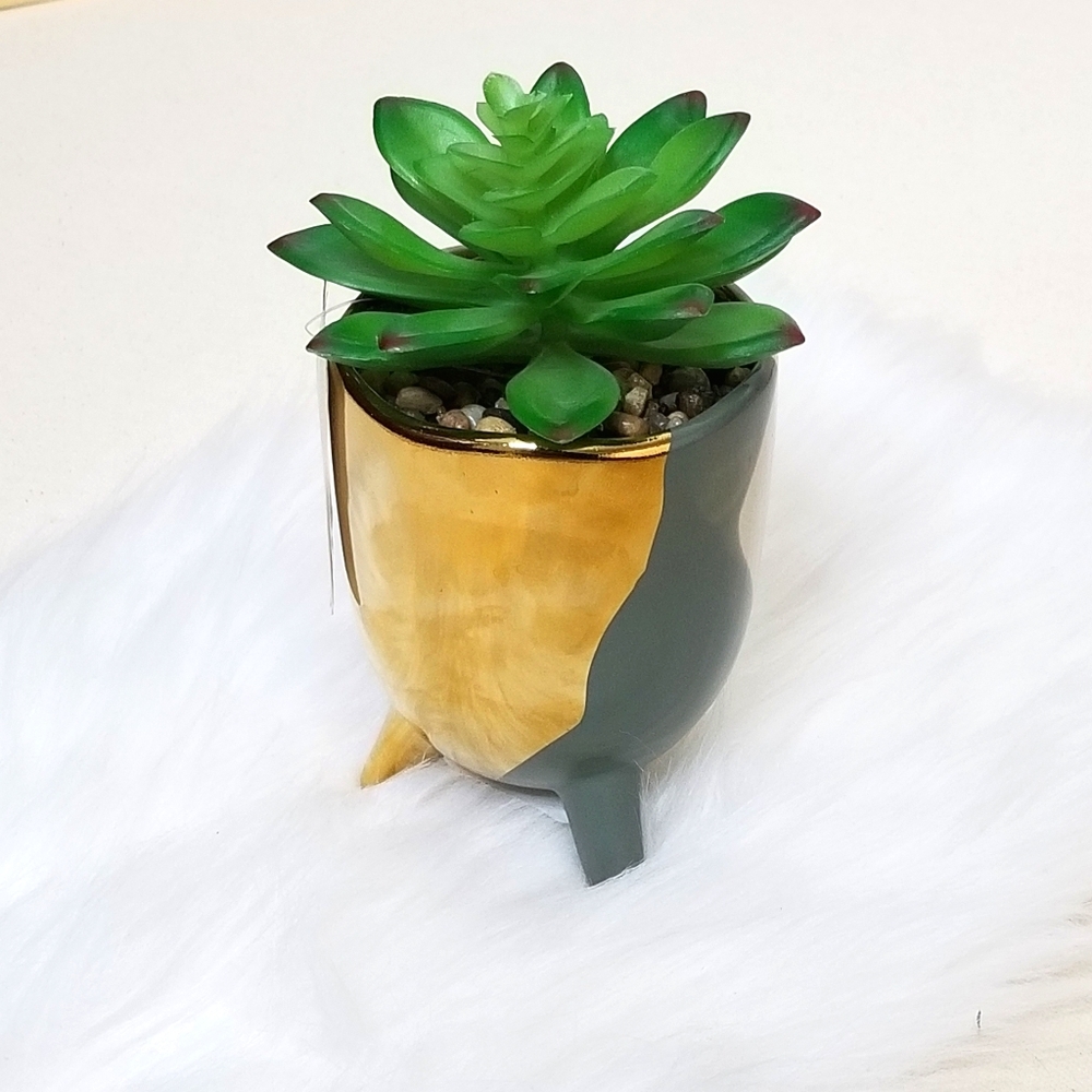 "In the Mix" Plant Pot Accent Piece